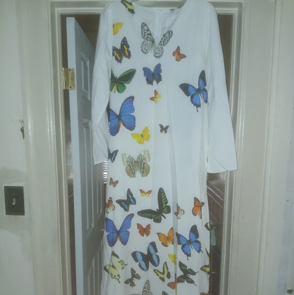 V Neck White Maxi Dress with Colorful Butterfly Print